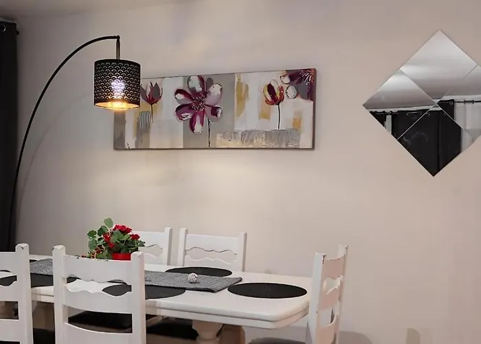 Appartement Lille Wifi Parking By Servallgroup *