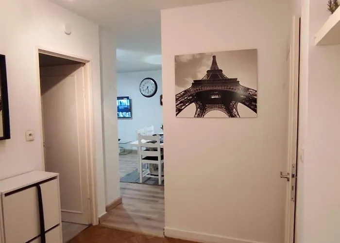 Appartement Lille Wifi Parking By Servallgroup